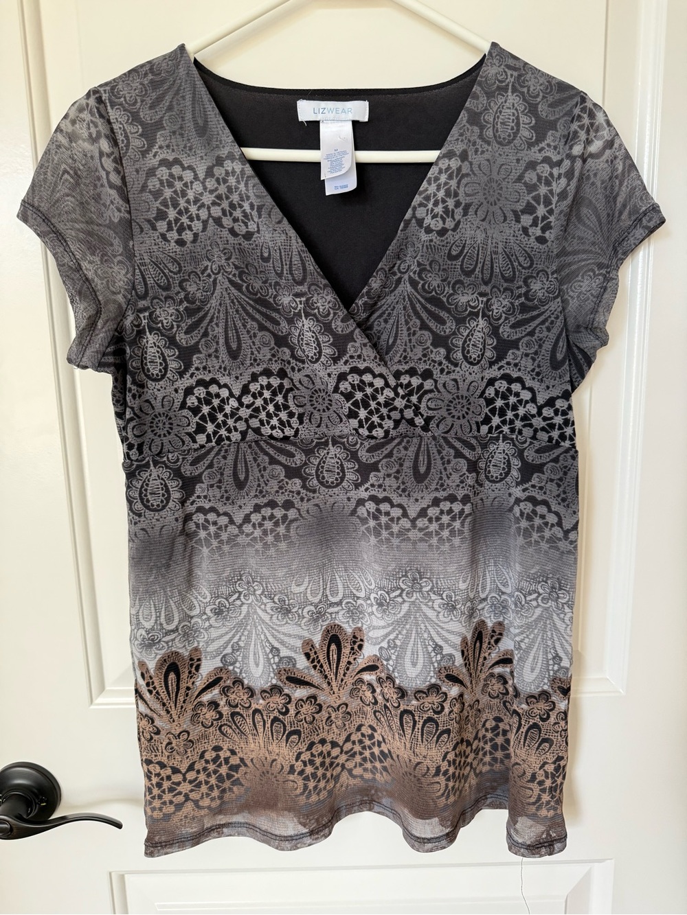Lizwear Grey Ombre Lace-Print V-Neck Blouse Medium Casual